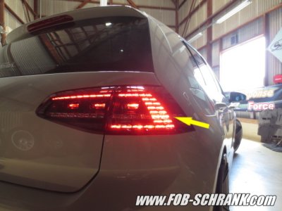 画像2: VW純正 Golf7 R LED ダークレッドテールレンズ