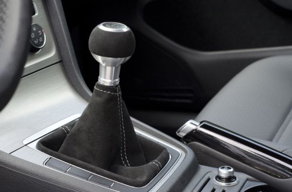 画像4: BFI Audi & VW S-tronic,DSG,AT車用シフトノブSilver/Alcantara(シルバー/アルカンタラ) (4)