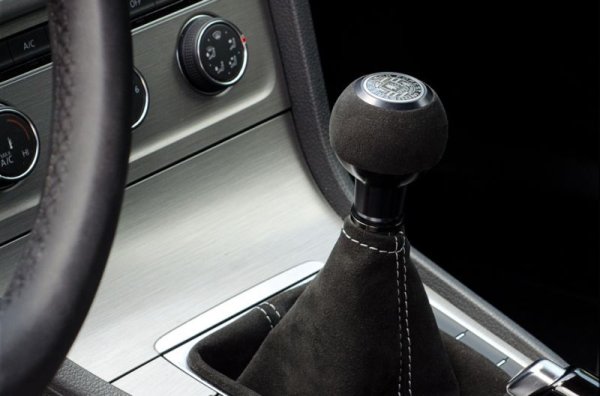 画像3: BFI Audi & VW　S-tronic,DSG,AT車用シフトノブBlack/Alcantara（ブラック/アルカンタラ） (3)