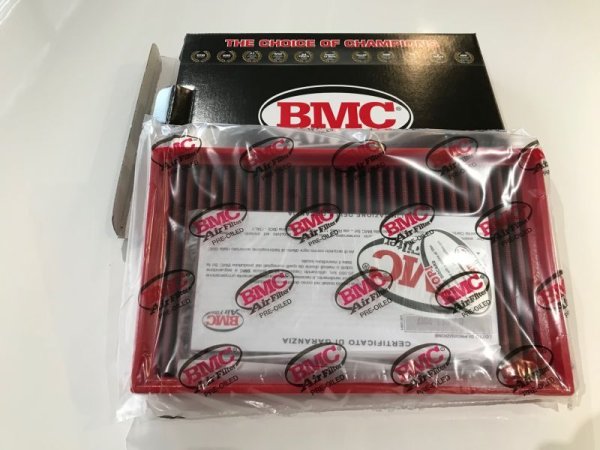 画像2: 【今月の特価商品】 BMCエアーフィルター 純正交換タイプ ゴルフ8R/8GTI/7R/7GTI/AUDI A3(8V)756/20 (2)