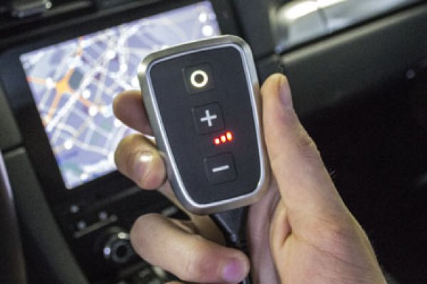 画像2: 【今月の特価商品】DTE  PedalBox Plus  PORSCHE用 (2)