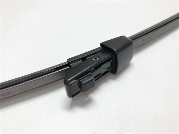 画像2: VW純正 リアワイパーブレード ゴルフ7 (2)