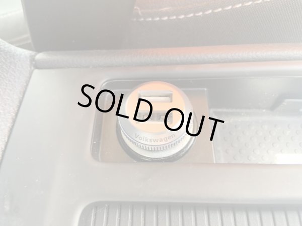 画像2: VW純正ダブルUSBチャージャー (2)