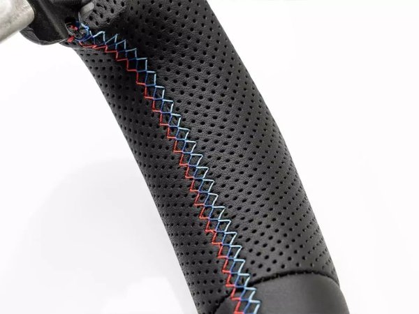 画像2: VERSPIELT　SmoothLeather/Perforted LeatherSteeringWheels　BMW F3X  (2)