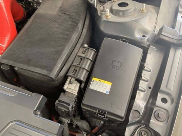 画像4: Golf7R/GTI   Audi S3 (8V) ヒューズボックス / ECUカバー (4)