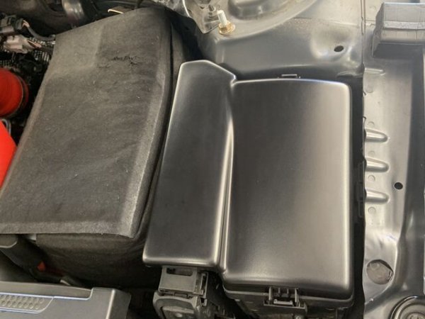 画像3: Golf7R/GTI   Audi S3 (8V) ヒューズボックス / ECUカバー (3)