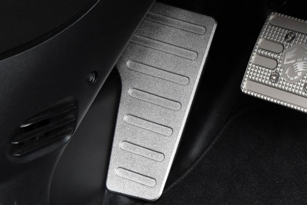 画像3: Footrest Extension Cover for ABARTH / FIAT500  (3)