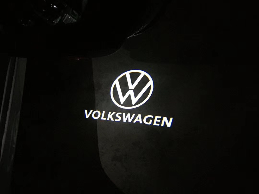 VW 2020yLOGO LEDカーテシランプ左右セット