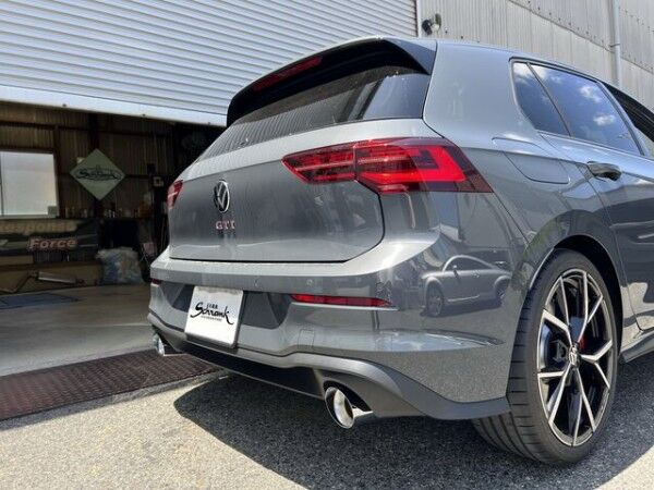 REMUS　GOLF8GTI　Φ102 アングル ストレートカット 左右マフラー