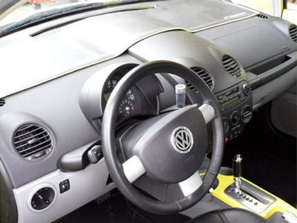 ダッシュボードカバー for New Beetle - ＶＷのスペシャルパーツ 